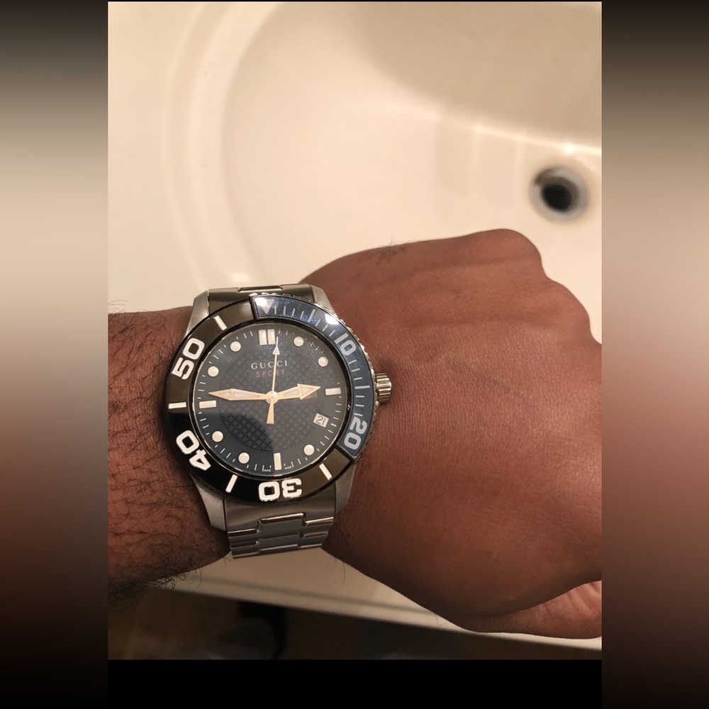 Gucci sport men’s stainless steel watch 44mm